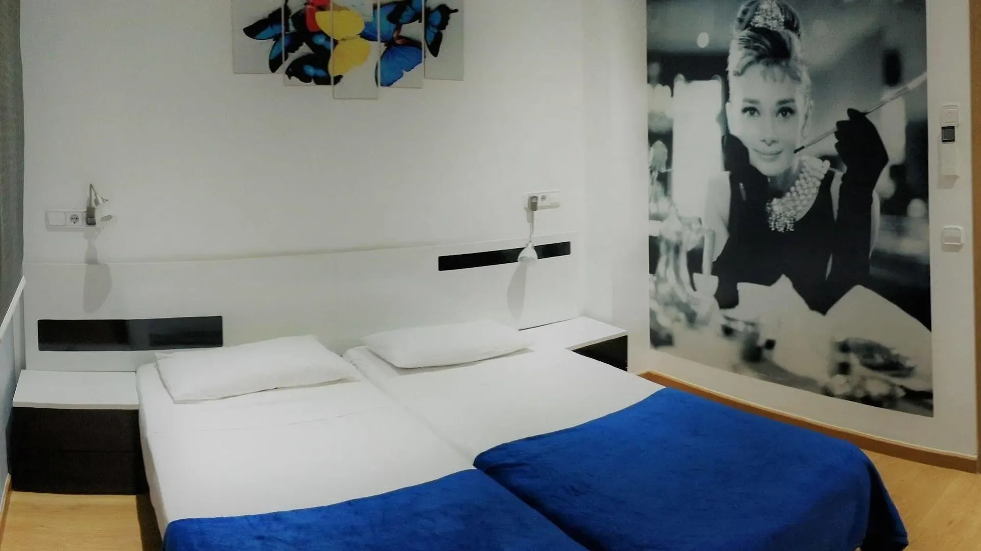 Casp Green House Barcelona Guest house