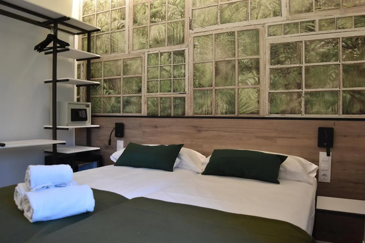 *** Guest house Casp Green House Barcelona Spain