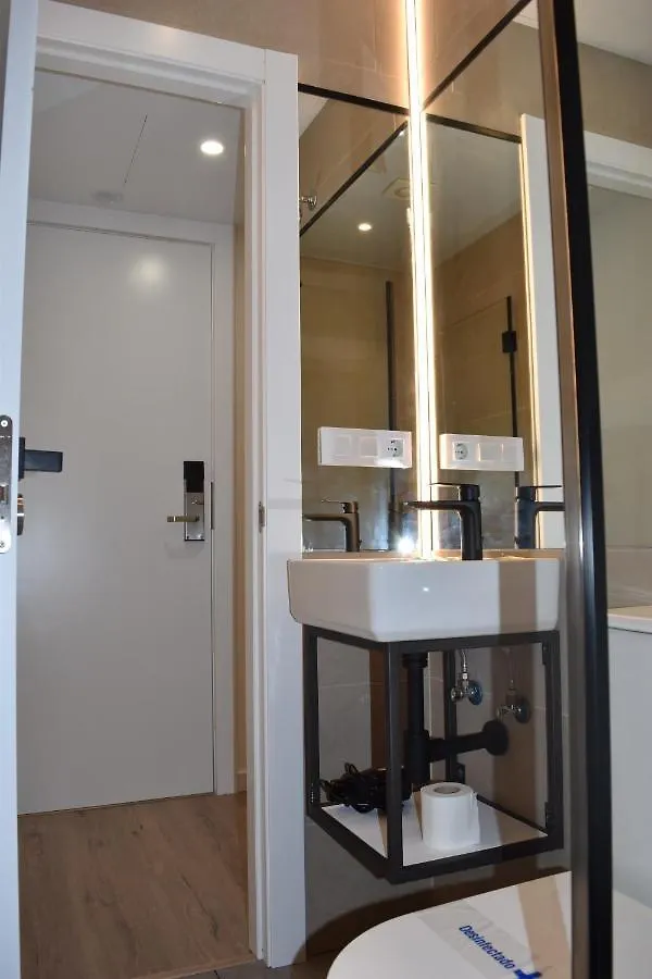 Casp Green House Barcelona Guest house