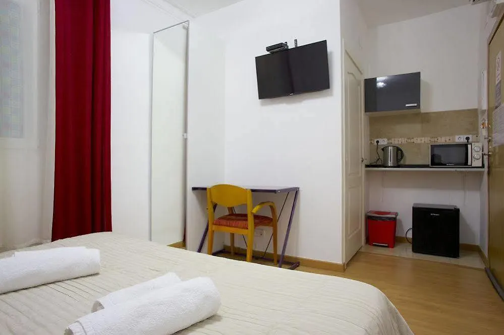 *** Guest house Casp Green House Barcelona Spain